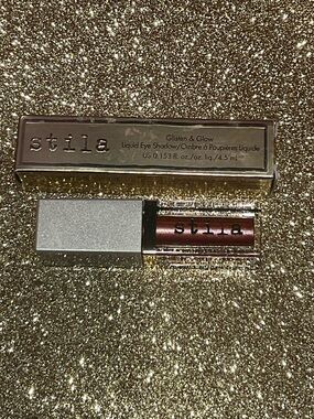 Stila Ocean Glisten & Glow Liquid Eyeshadow- RIO